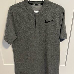 Nike golf shirt